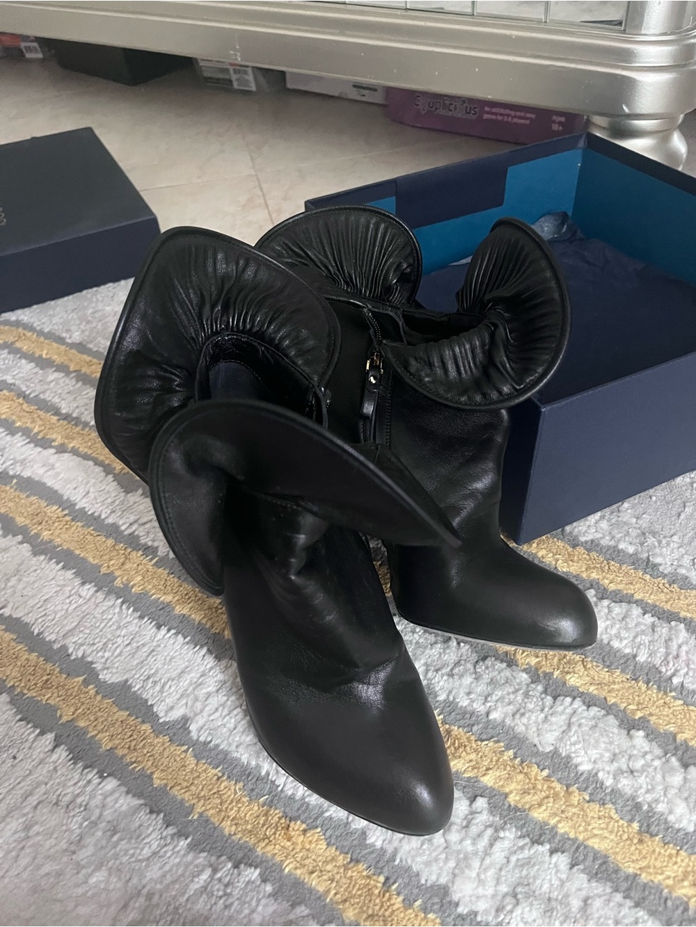 🖤SERGIO ROSSI BLACK RUFFLE LEATHER BOOTIES🖤36 - Picture 6 of 6